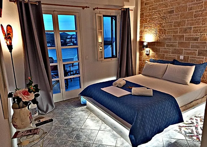 Enjoy Cyclades Studios & Suites