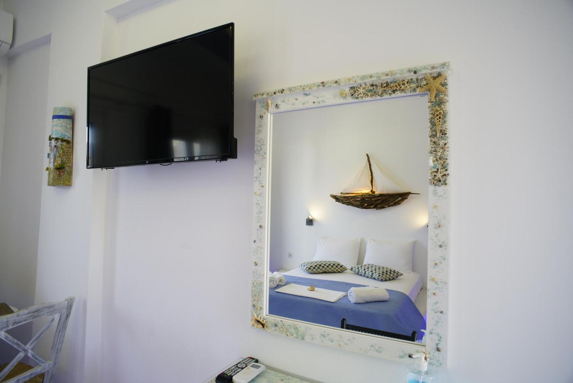 Enjoy Cyclades & Kythnos